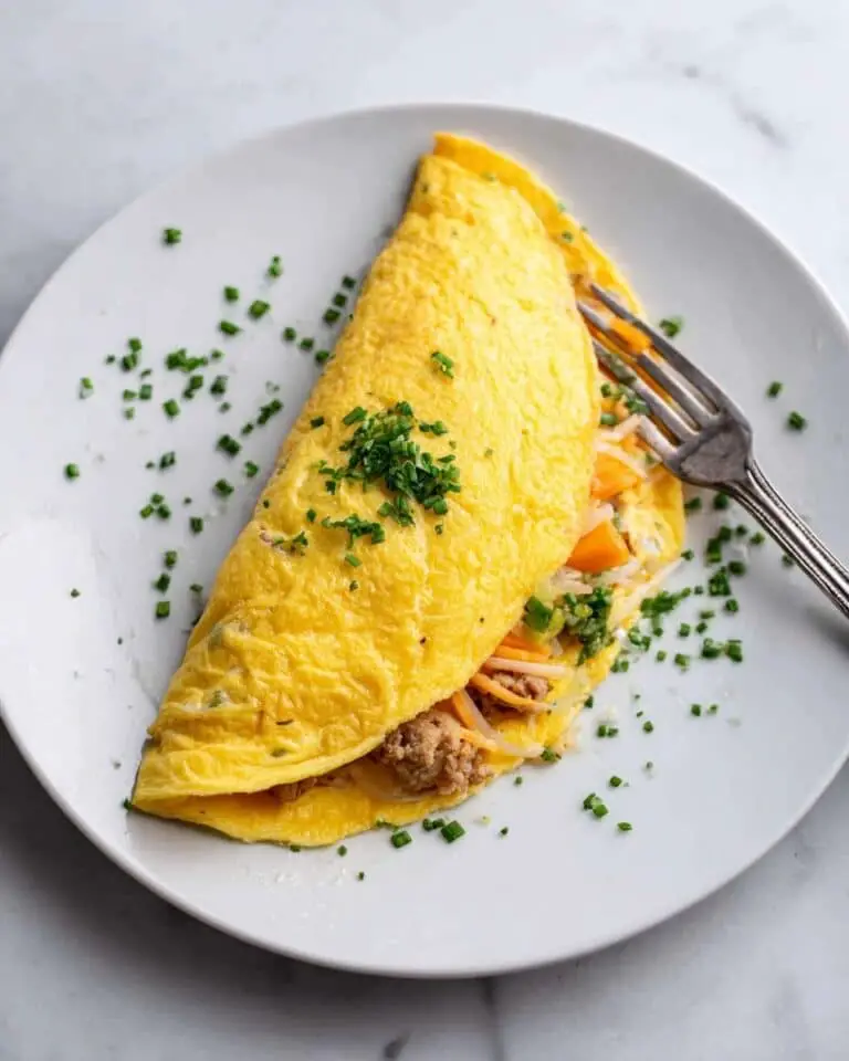 Savory Veggie and Cheese Omelet Recipe