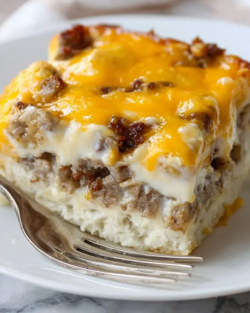 Hearty Make-Ahead Breakfast Casserole with Eggs, Cheese, and Savory Fillings Recipe